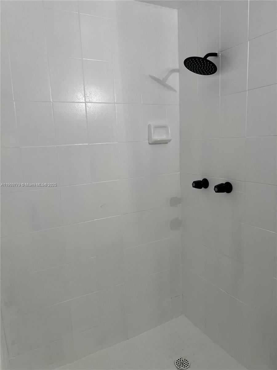 ROSEMONT GARDENS UNIT A - Residential