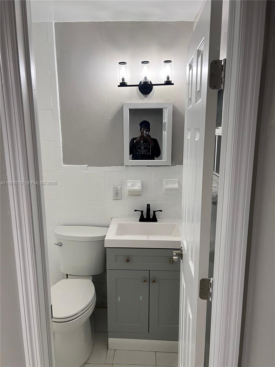 ROSEMONT GARDENS UNIT A - Residential