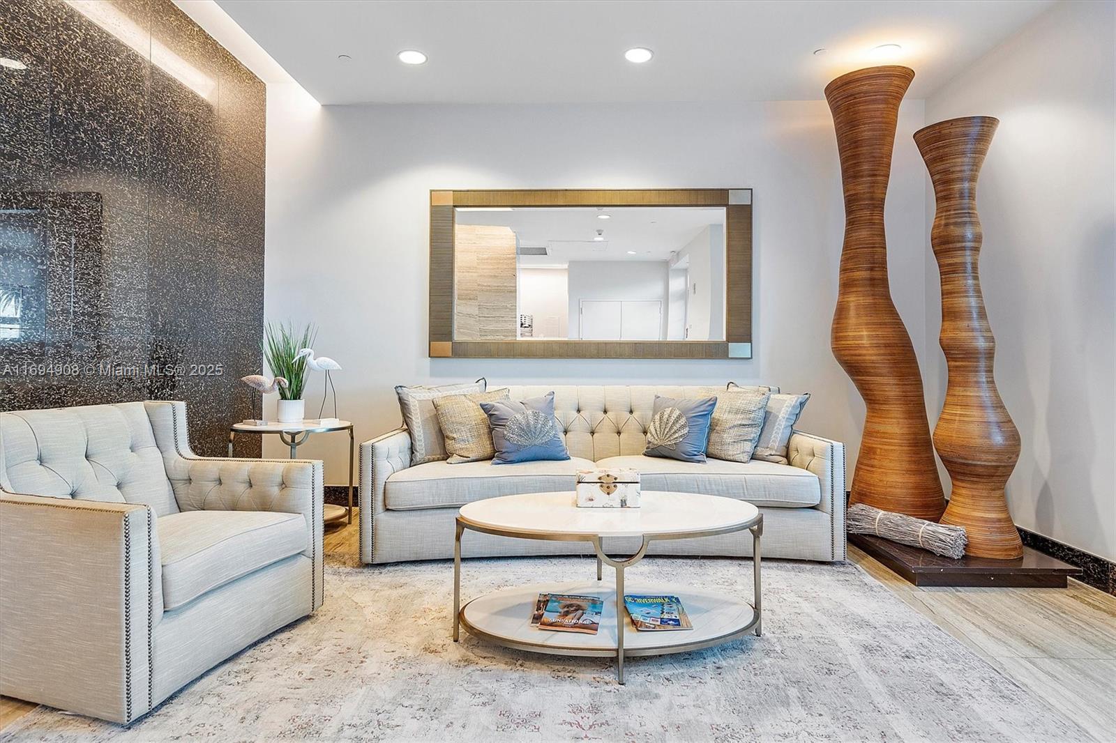 LAS OLAS BEACH CLUB CONDO - Residential