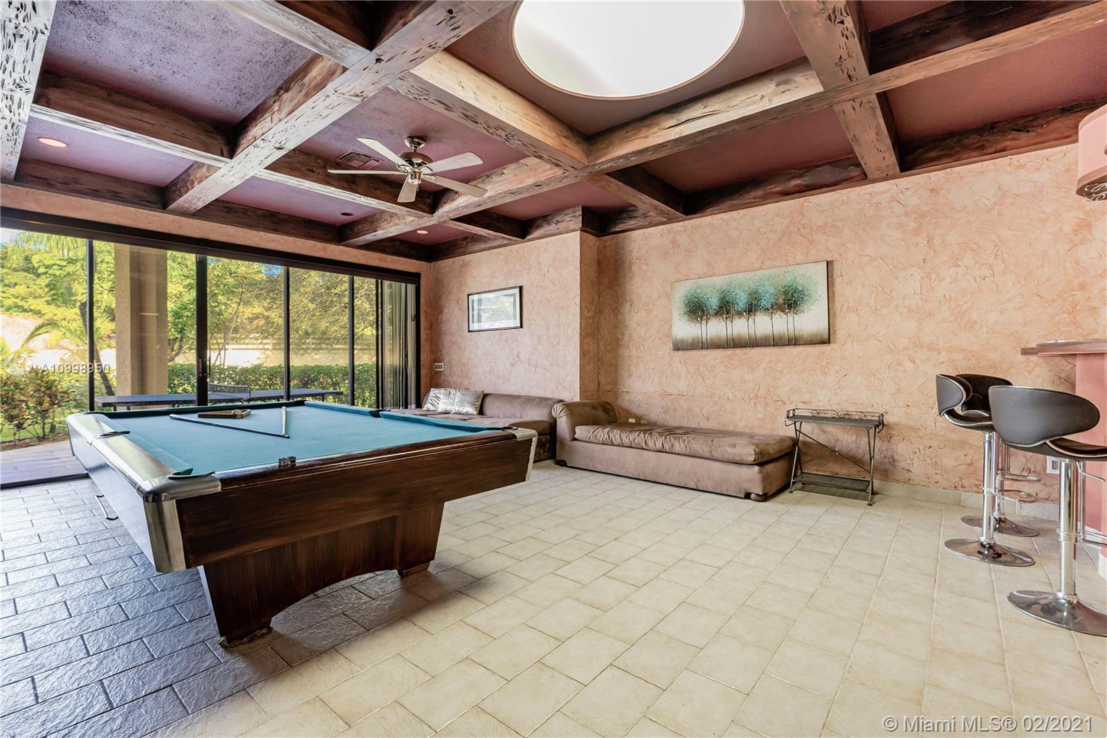 EMERALD WOODS - Residential