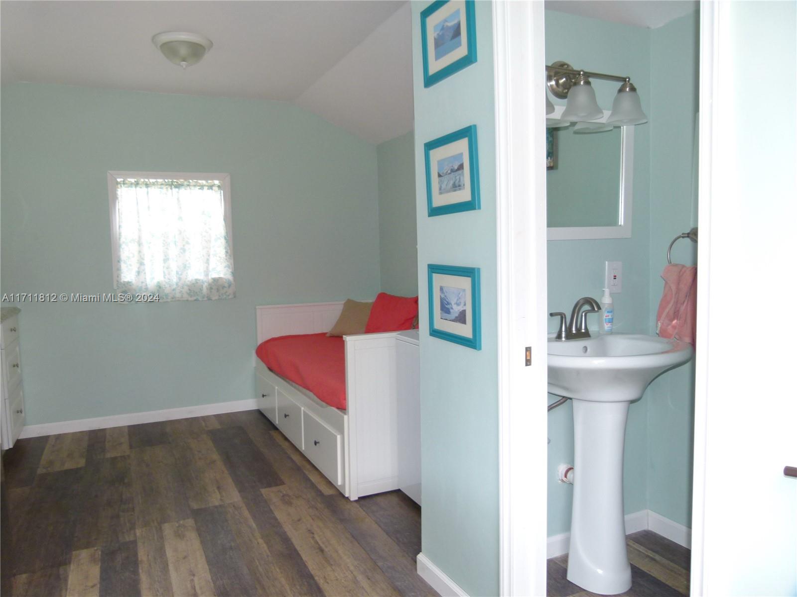 Silver Palms RV Resort - Land