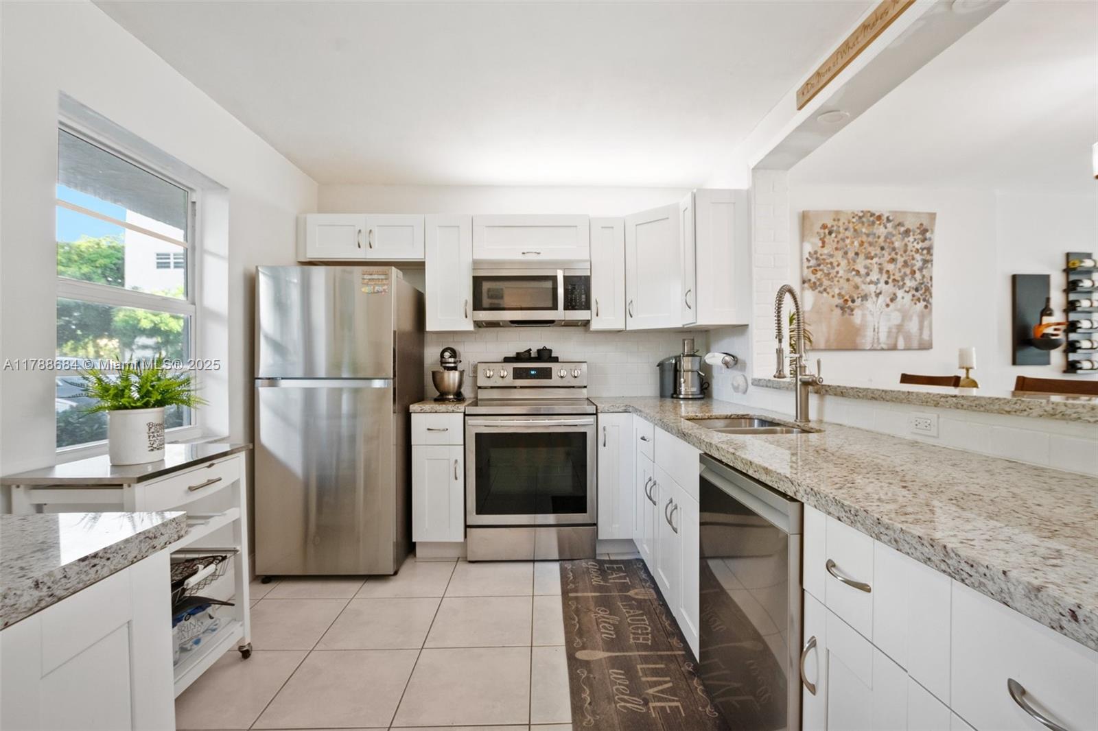 1024 SE 4th Ave 102