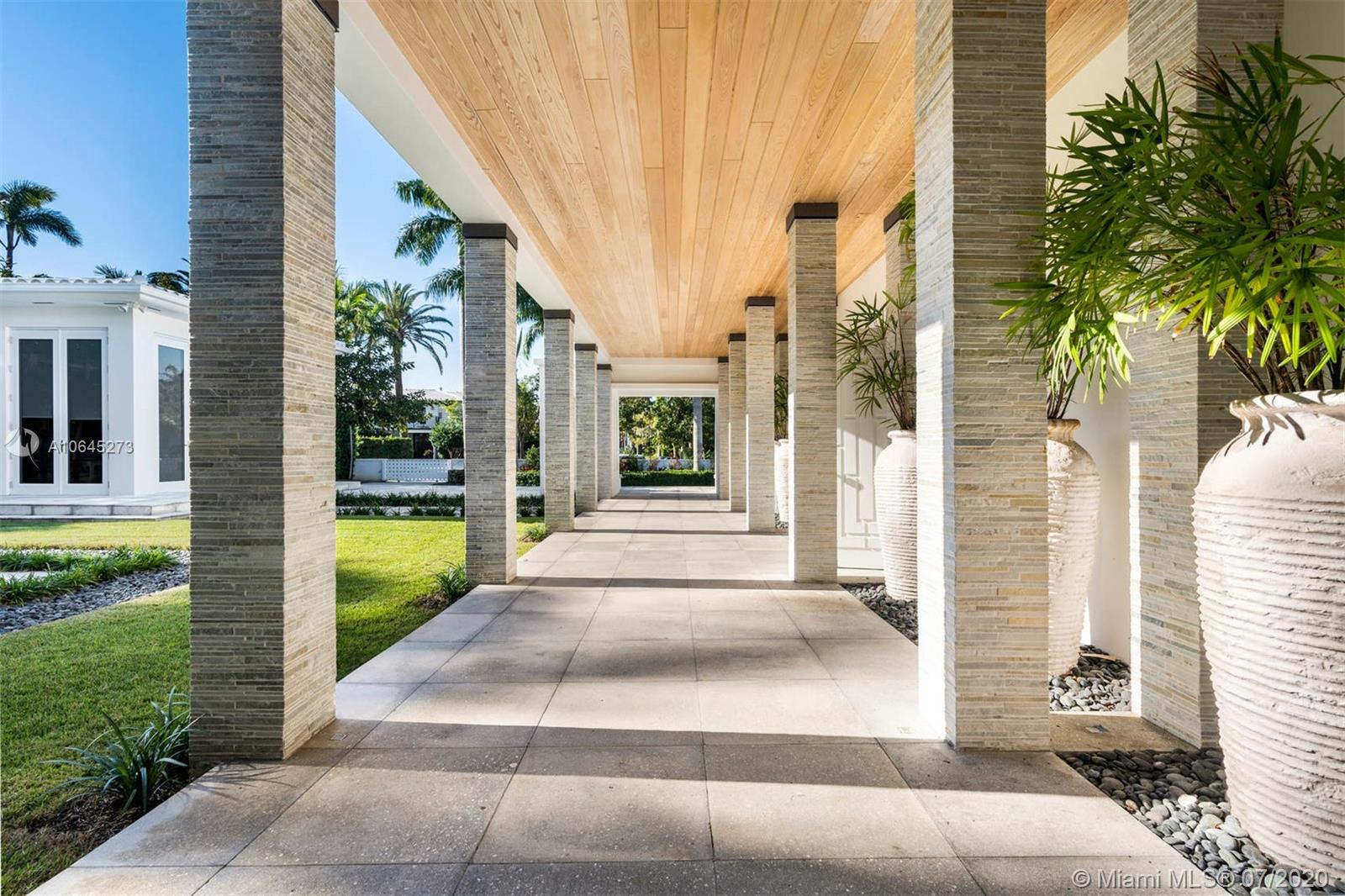 SUNSET ISLANDS-ISLAND NO - Residential