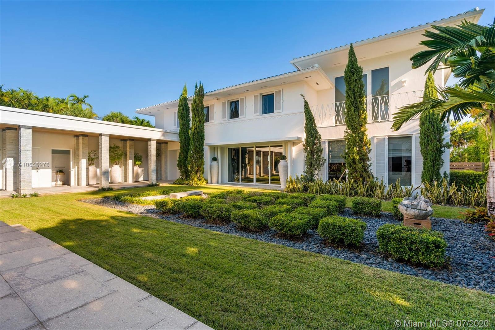 SUNSET ISLANDS-ISLAND NO - Residential