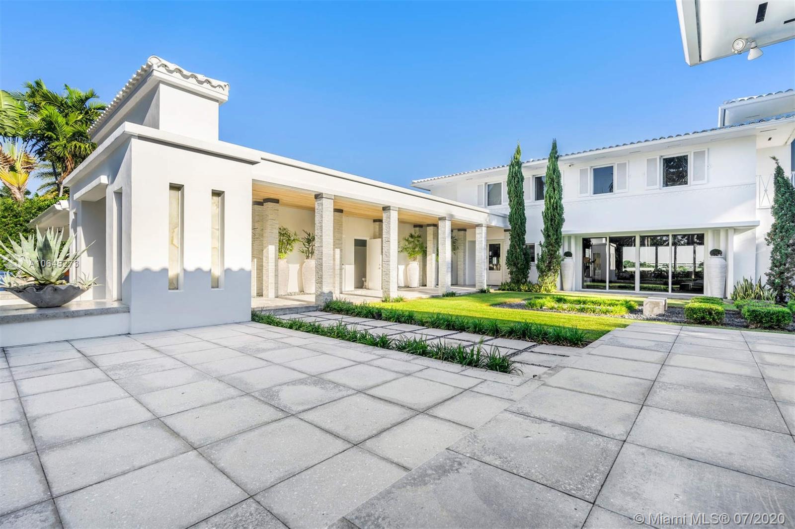 SUNSET ISLANDS-ISLAND NO - Residential