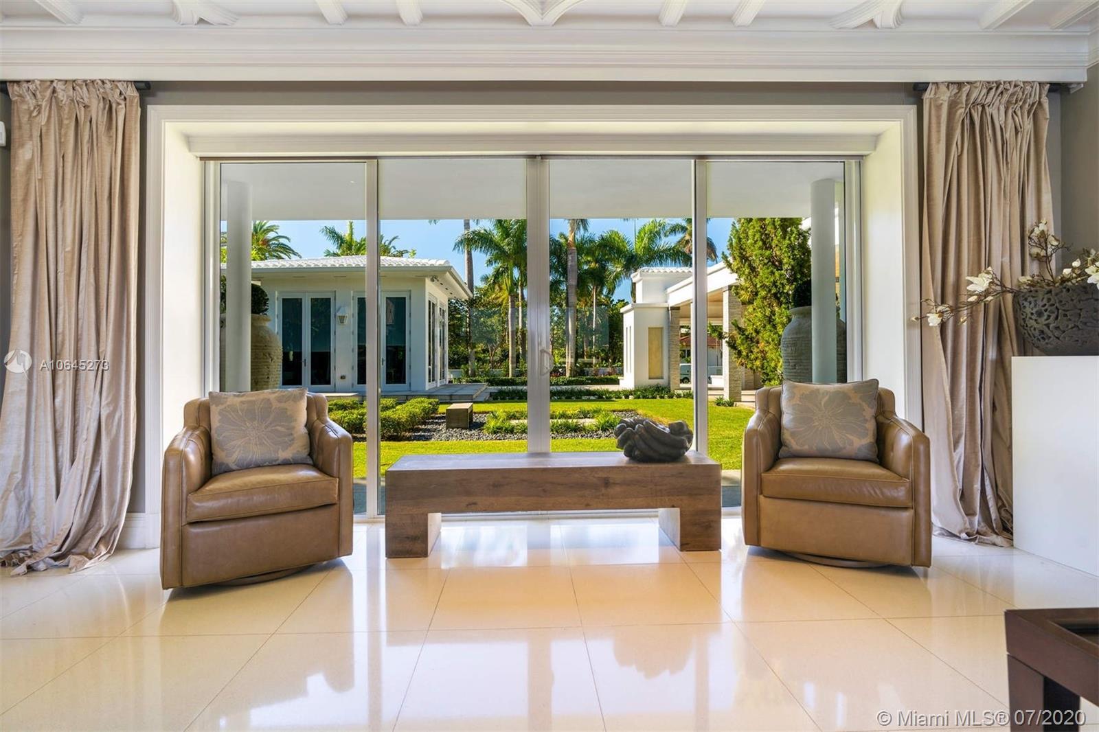 SUNSET ISLANDS-ISLAND NO - Residential