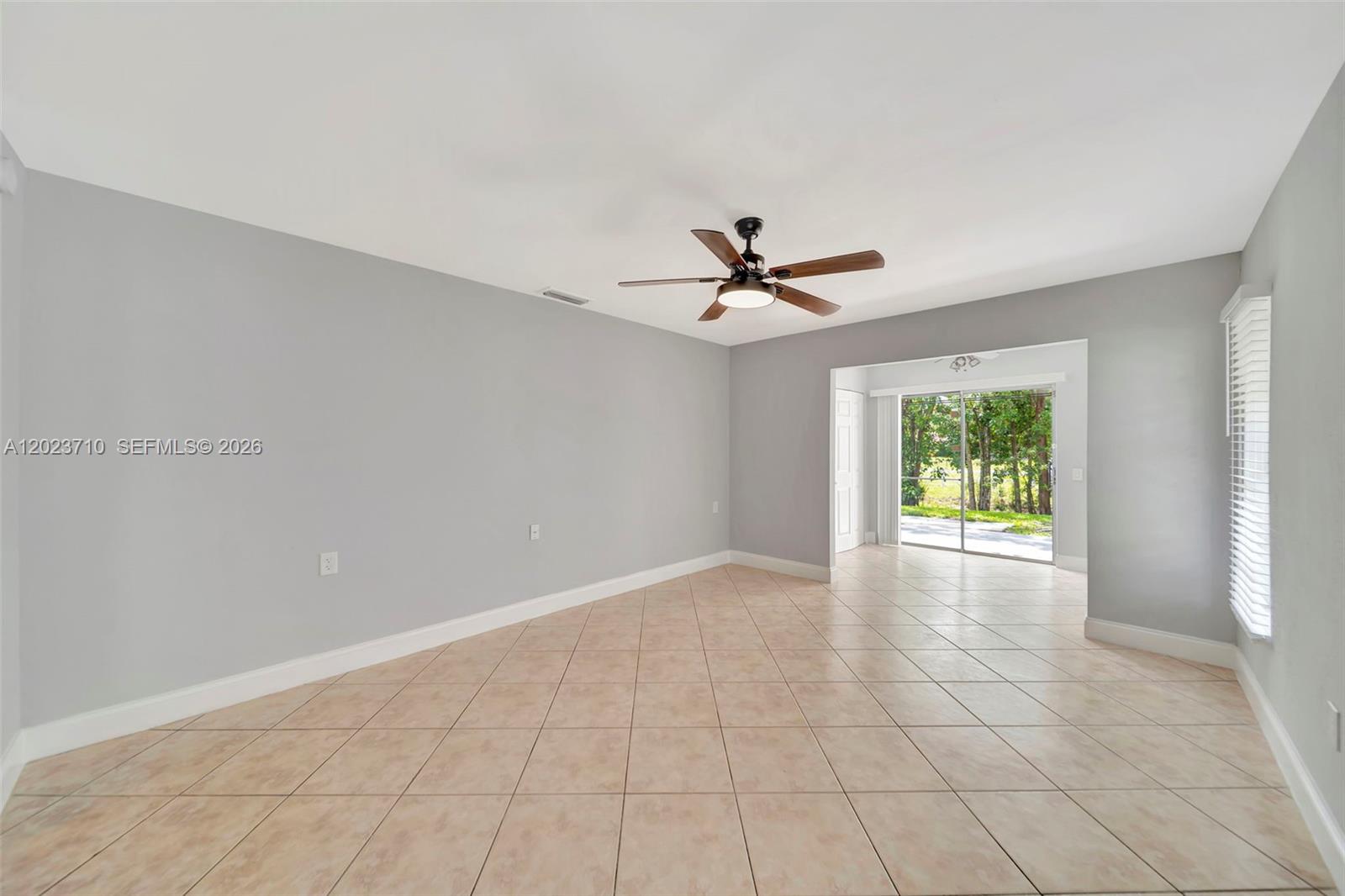 RAMBLING PELICAN WEST CON - Residential Lease
