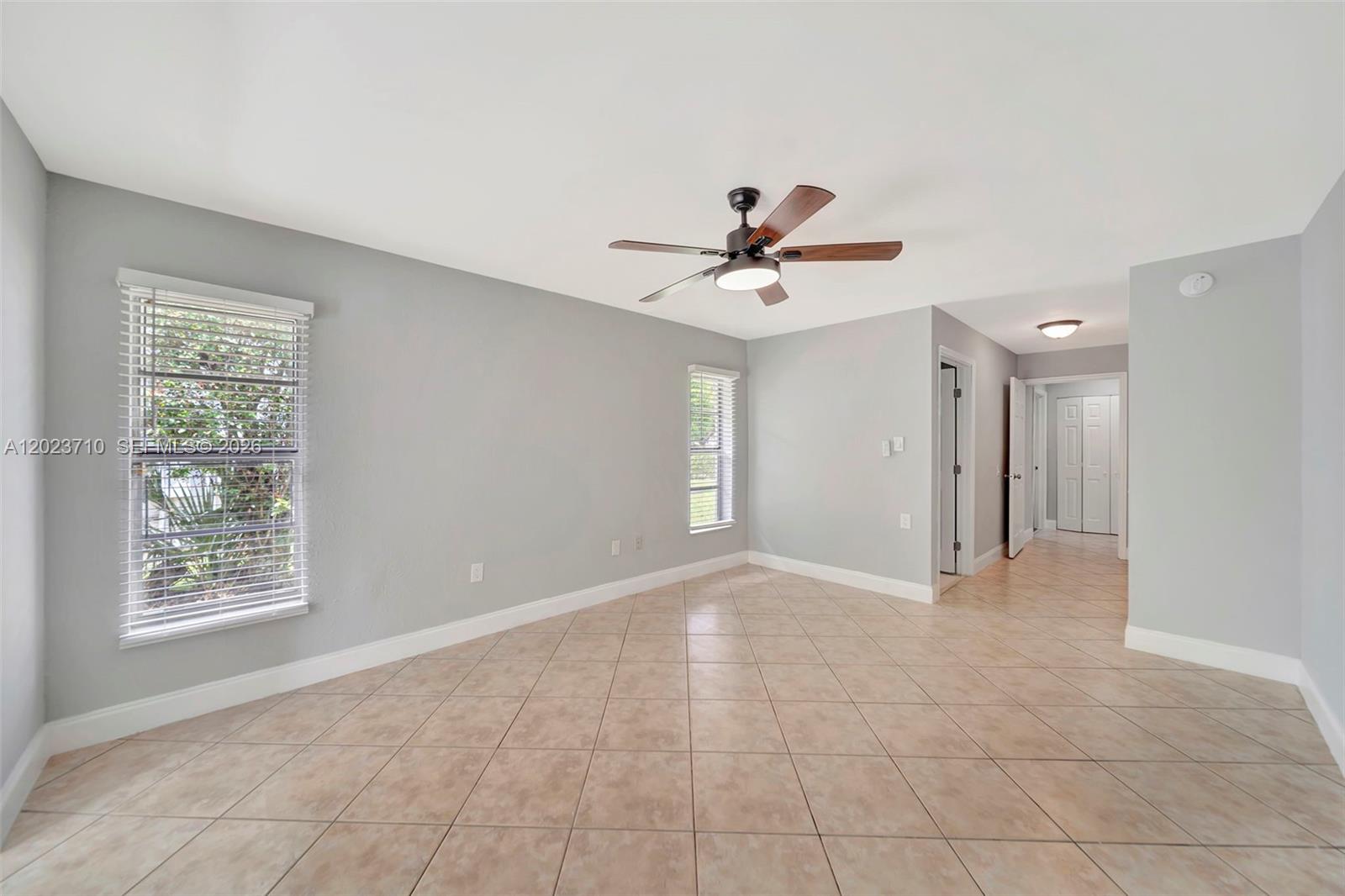 RAMBLING PELICAN WEST CON - Residential Lease