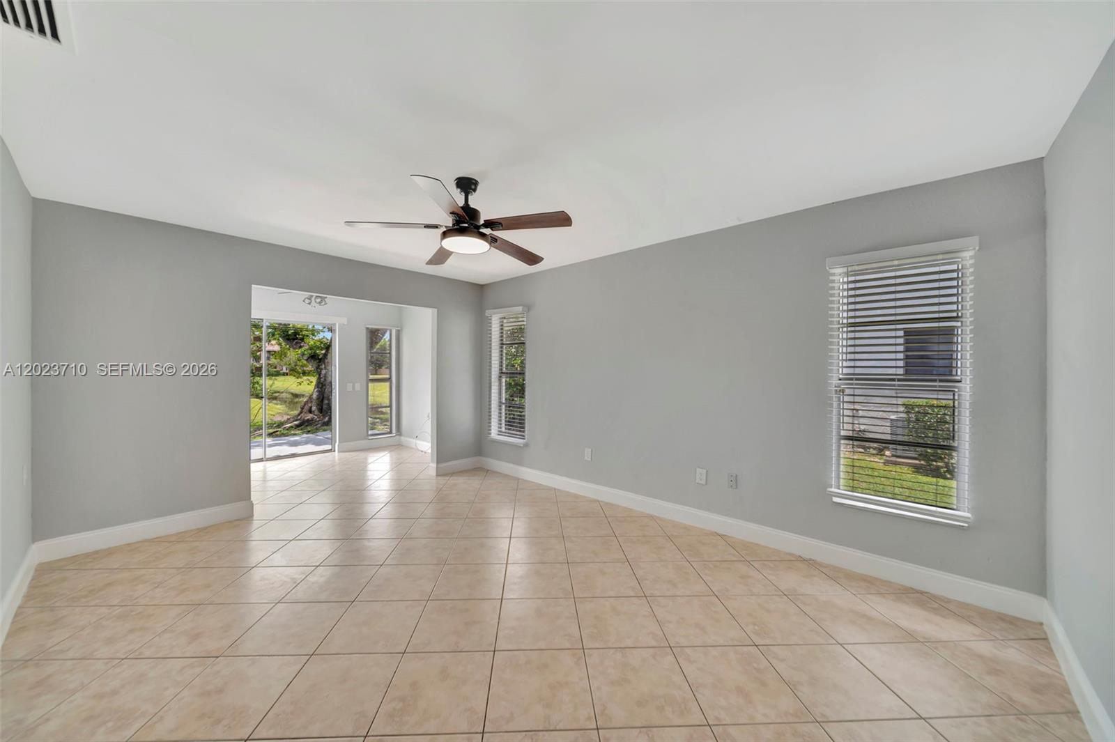 RAMBLING PELICAN WEST CON - Residential Lease