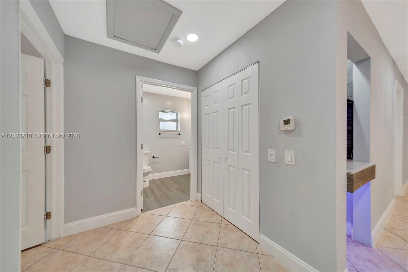 RAMBLING PELICAN WEST CON - Residential Lease