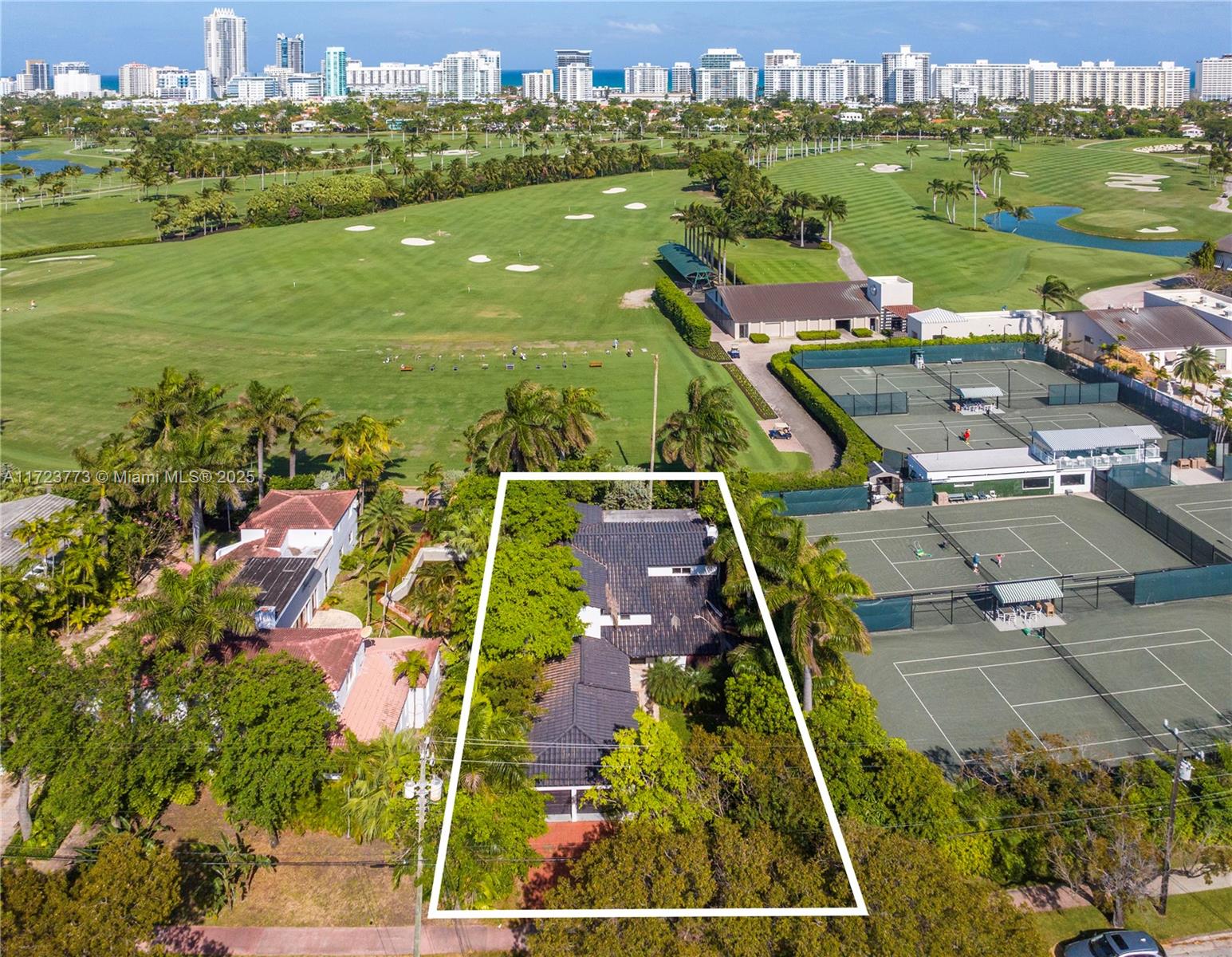 LA GORCE GOLF SUB - Residential