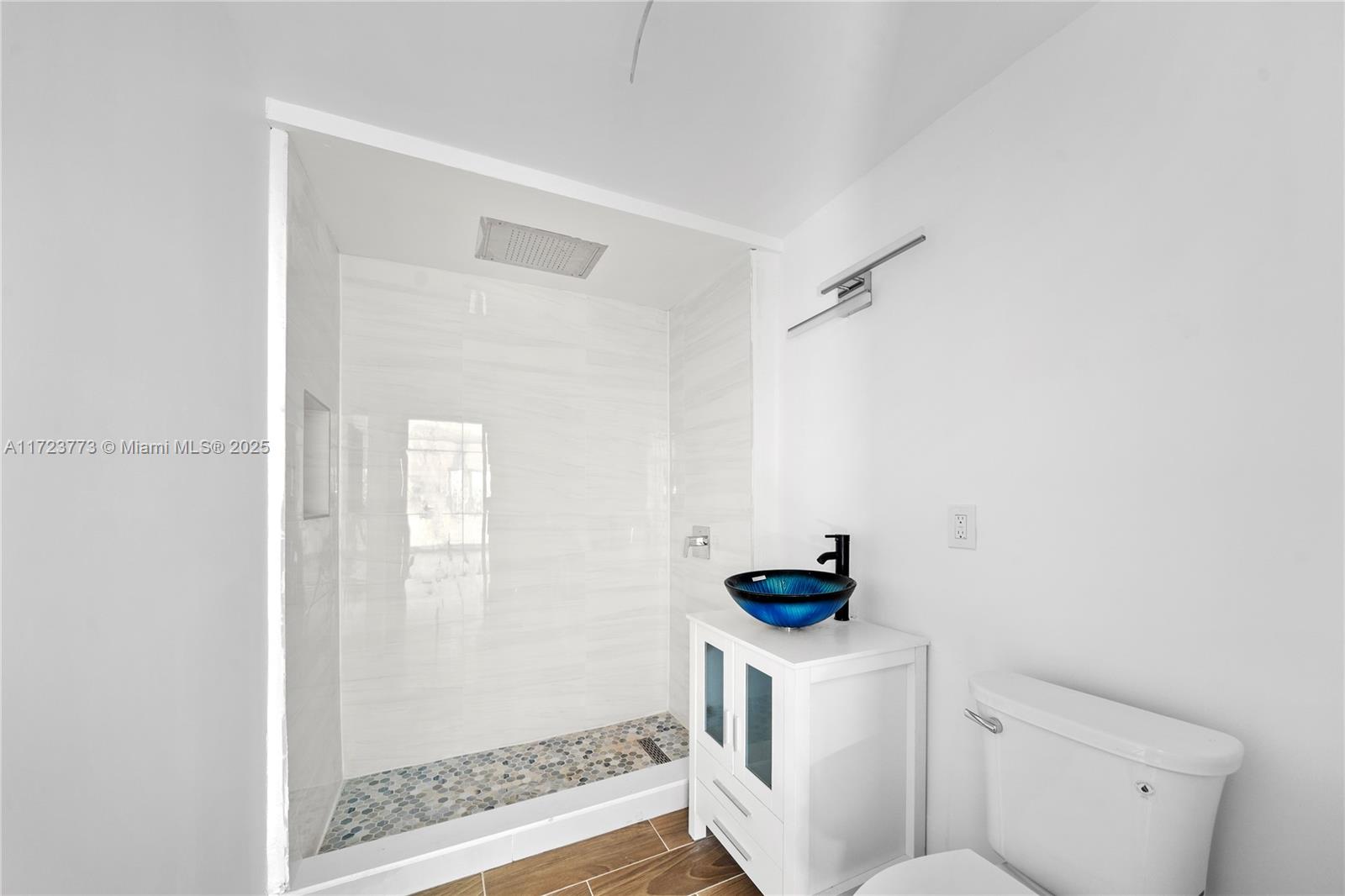 LA GORCE GOLF SUB - Residential