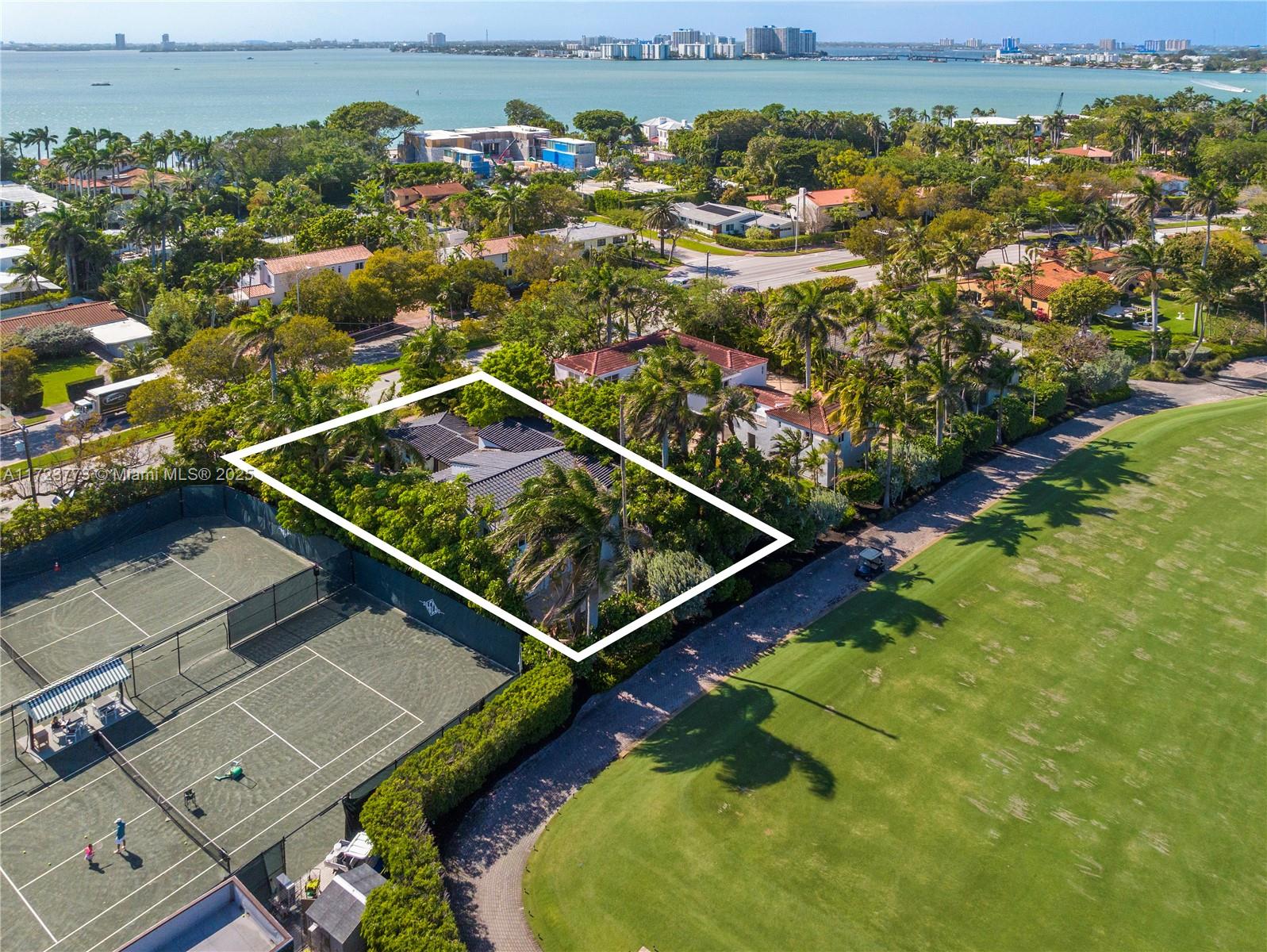 LA GORCE GOLF SUB - Residential