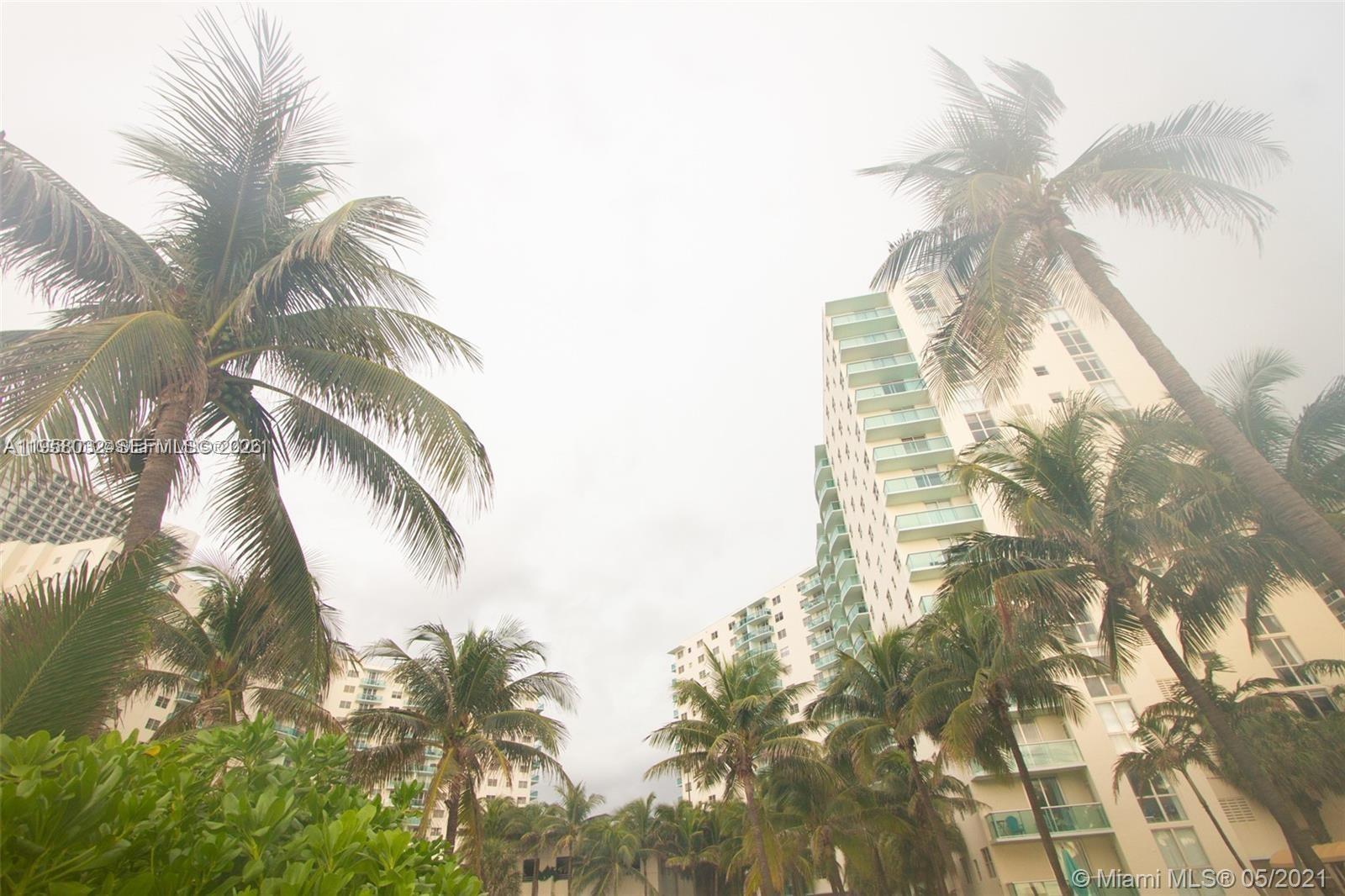 TIDES ON HOLLYWOOD BEACH - Residential