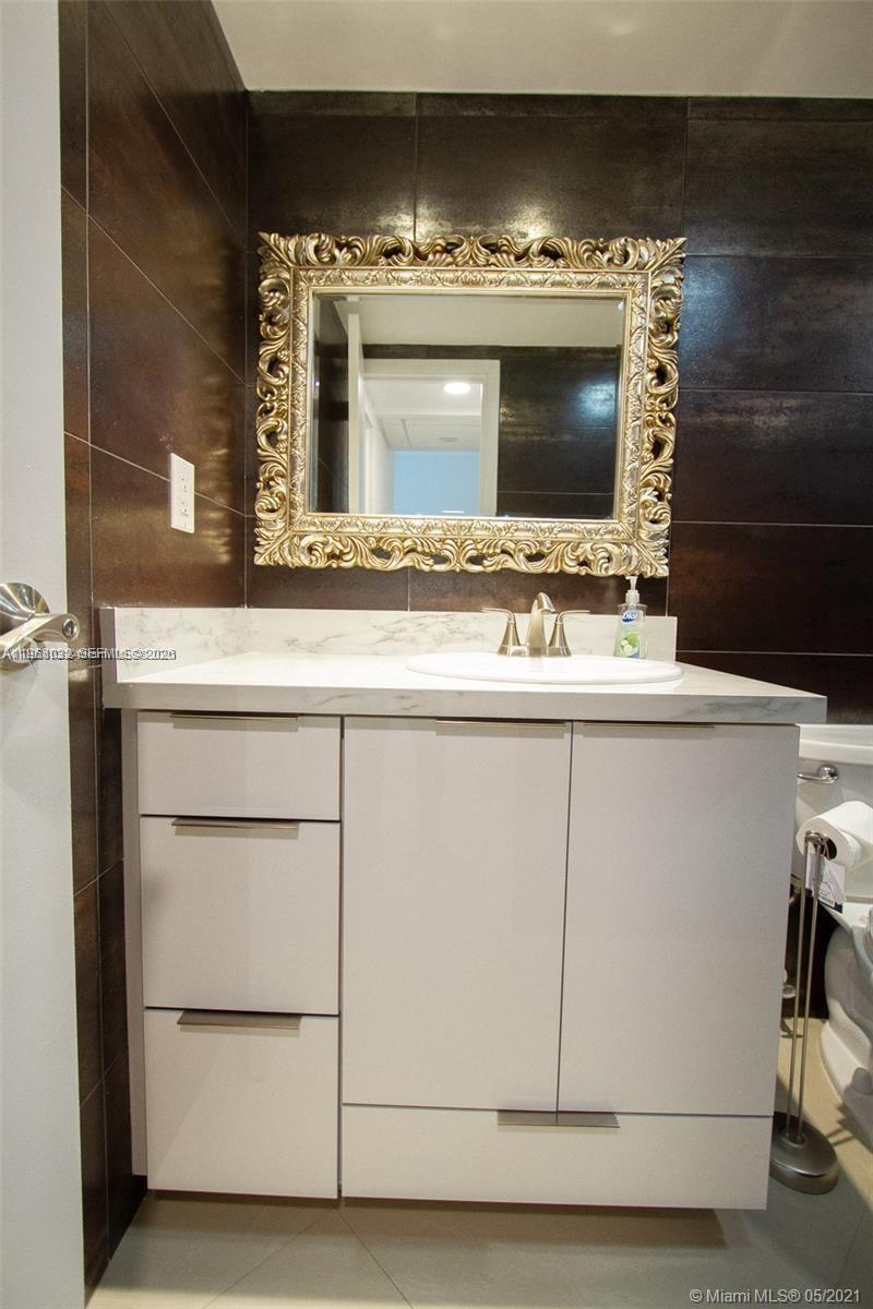 TIDES ON HOLLYWOOD BEACH - Residential