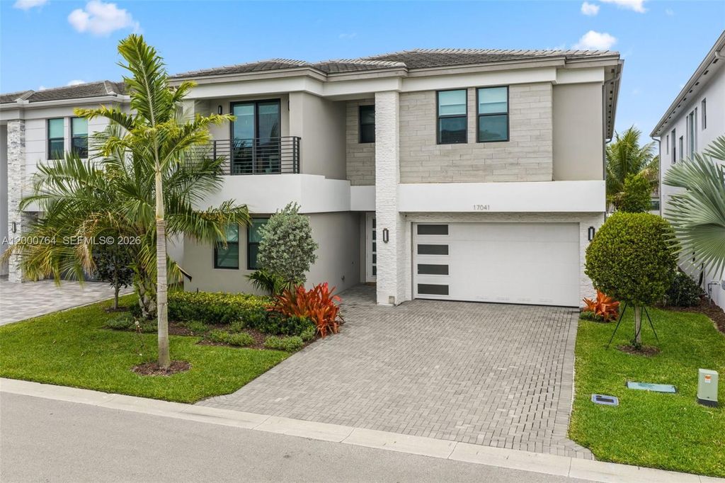 Photo of 17041 Teton River Rd, Boca Raton, FL 33496 (MLS # A12000764)