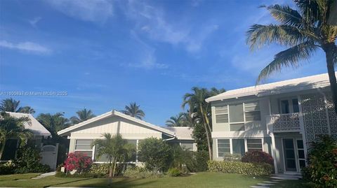 320 S Ocean Blvd UN Delray Beach FL 33483