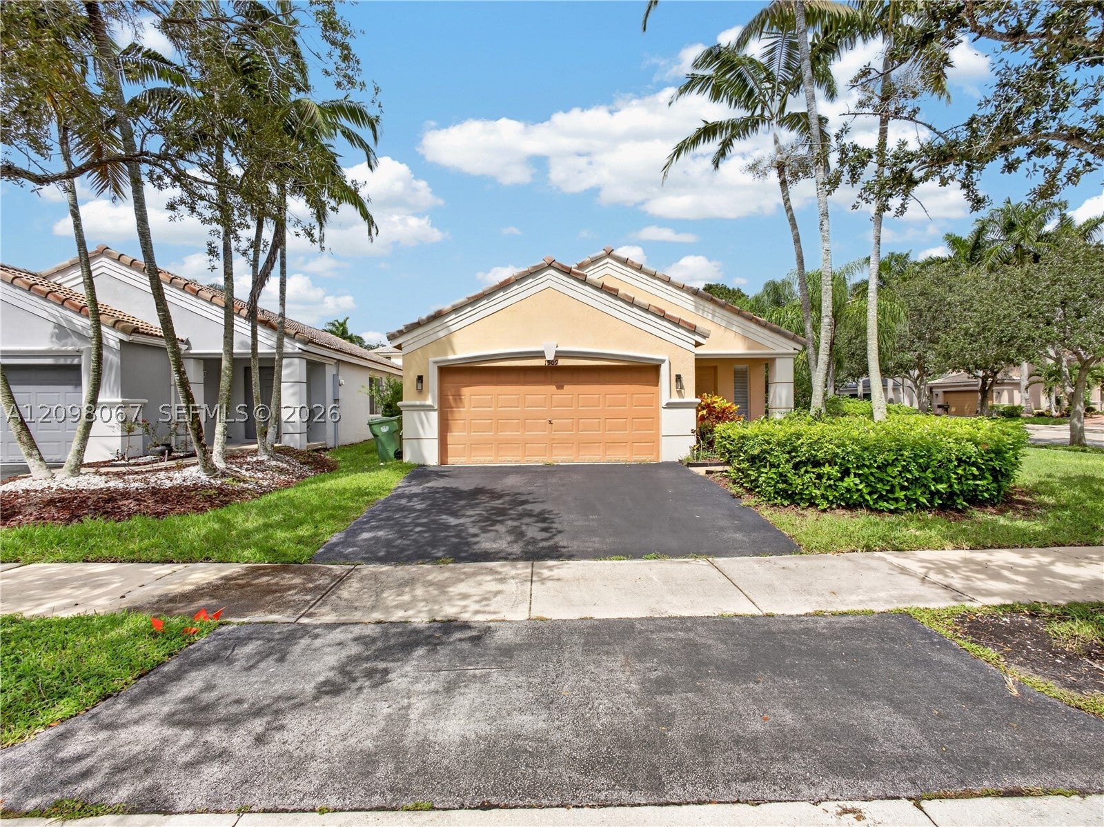 1509 Sunset Way