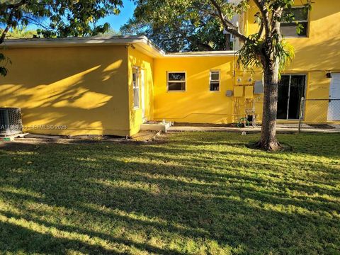 Miami-Dade County 55+ Properties for sale 42 655 NE 122nd St North Miami FL 33161
