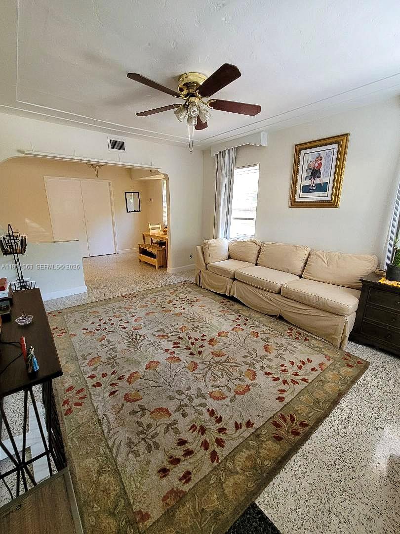 GRIFFING BISC PARK ESTATE - Residential Income