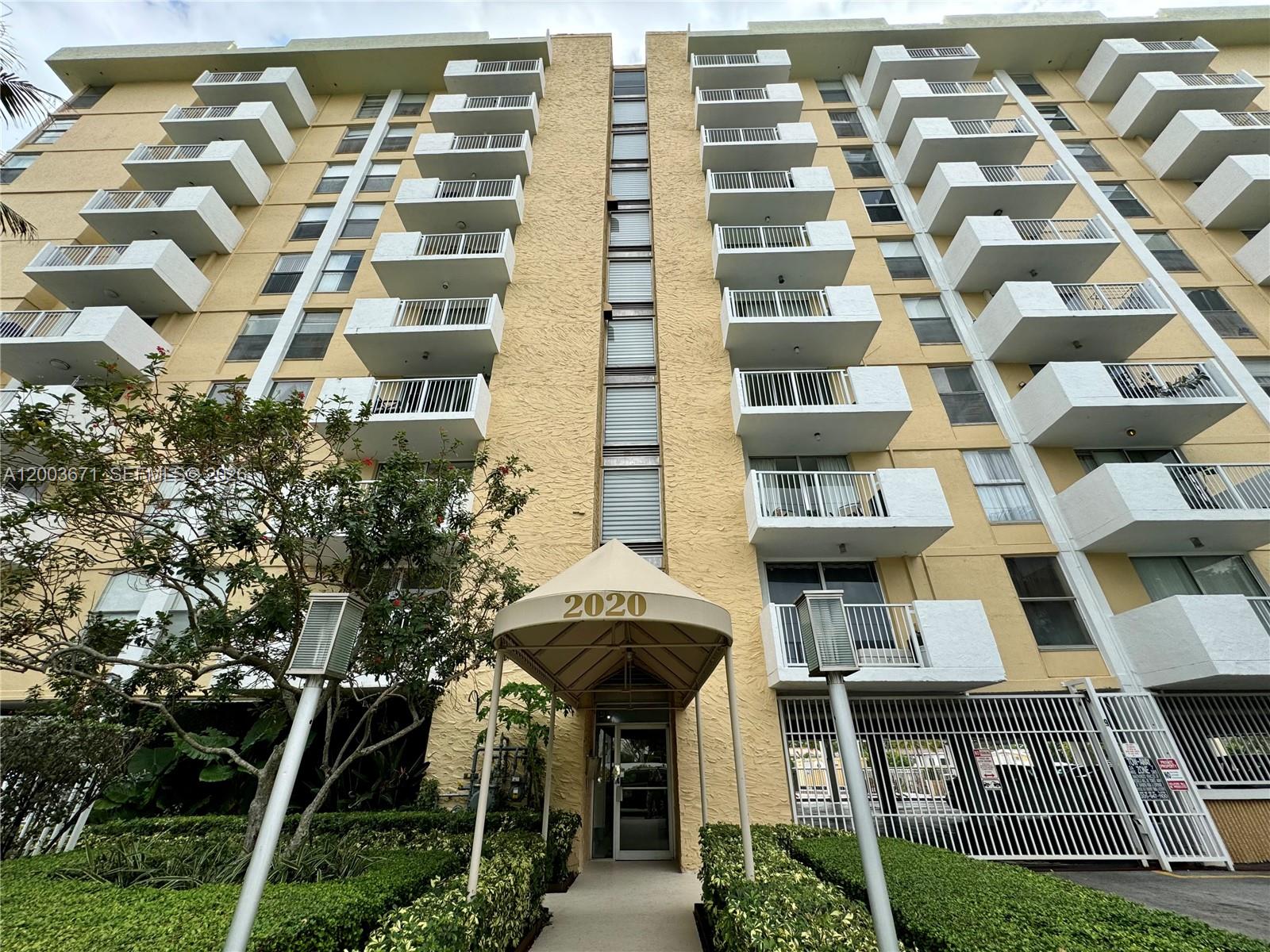 2020 NE 135th St 810