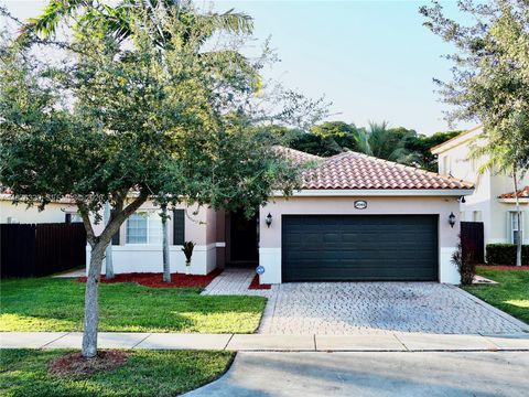 Photo of 2048 NE 35th Ave, Homestead, FL 33033 (MLS # A11976320)