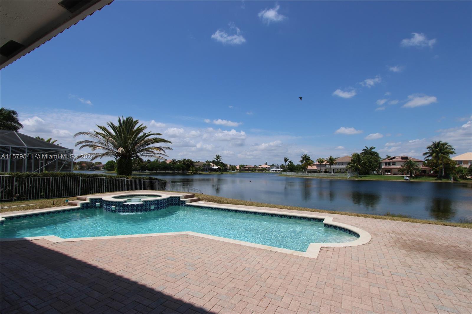 17231 Sw 12th St St, Pembroke Pines, Miami-Dade County, Florida - 5 Bedrooms  
5 Bathrooms - 