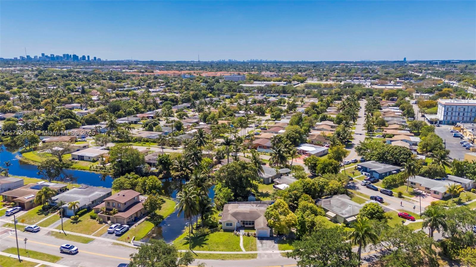 LAUDERDALE LAKES NORTH GA - Residential