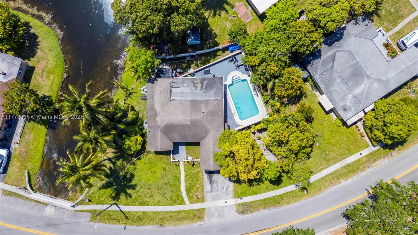 LAUDERDALE LAKES NORTH GA - Residential