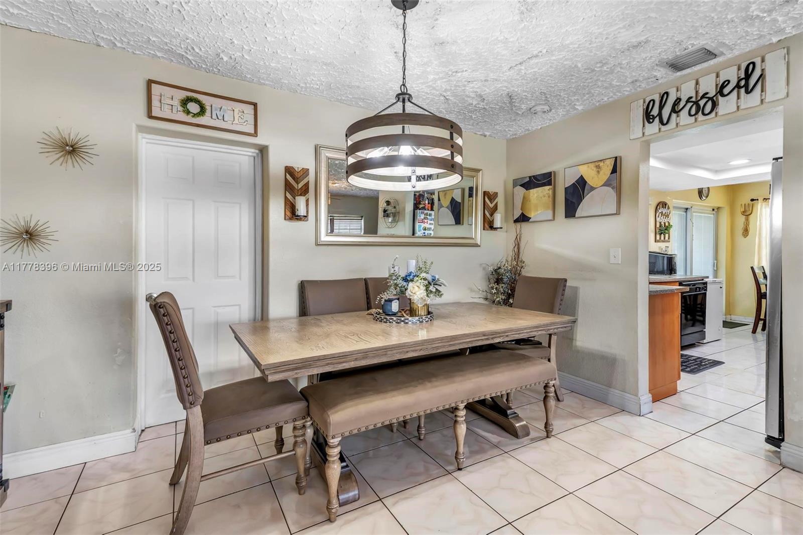 LAUDERDALE LAKES NORTH GA - Residential