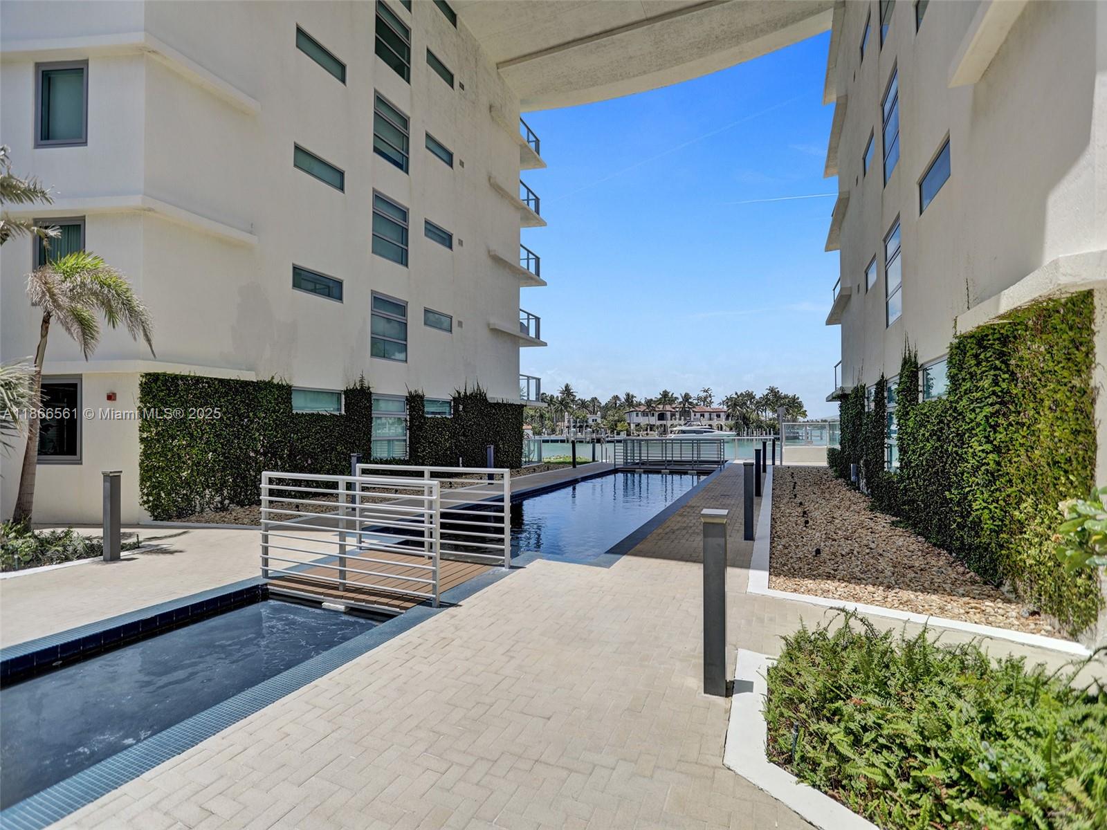 PELORO - Residential