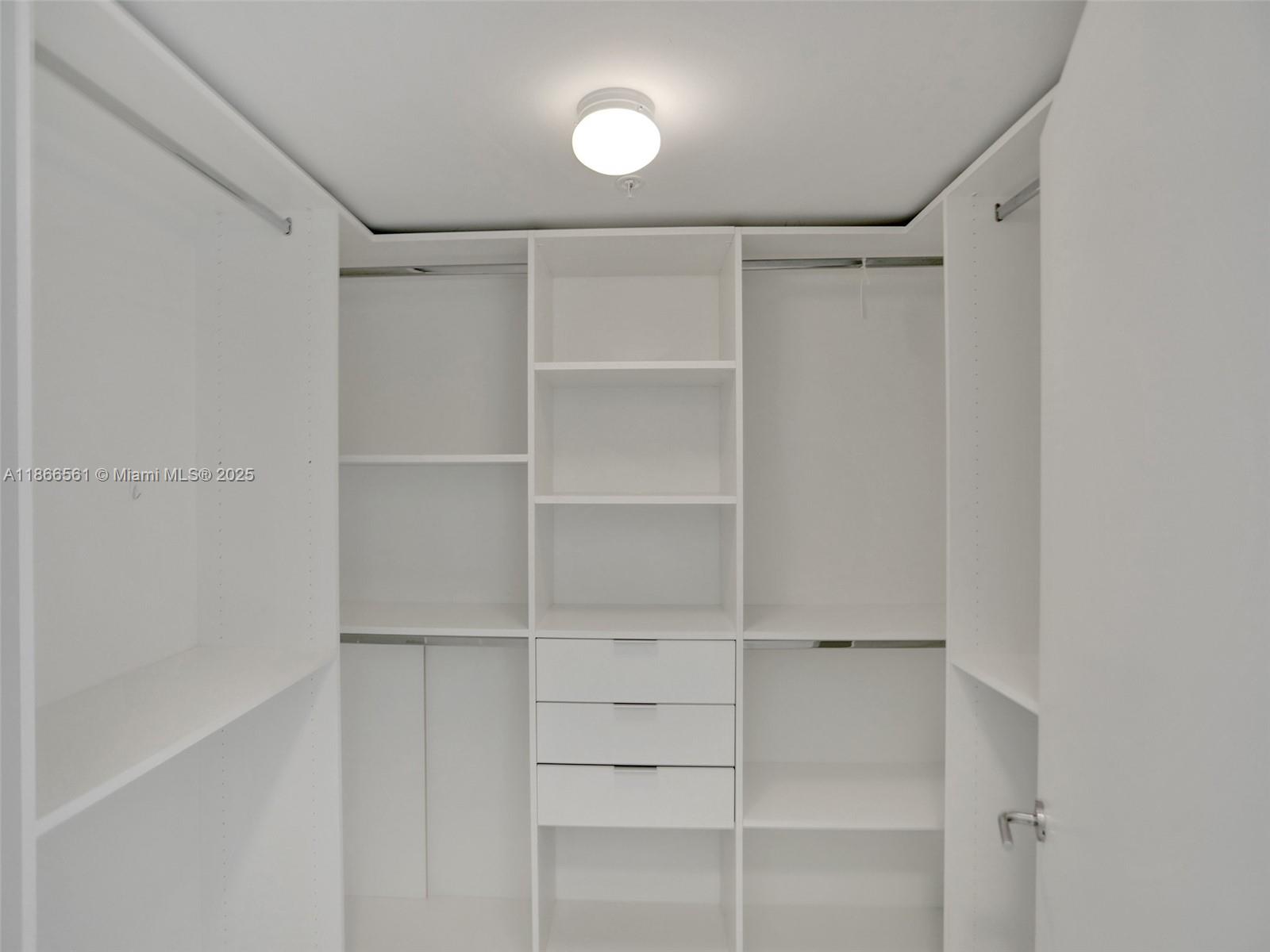 PELORO - Residential