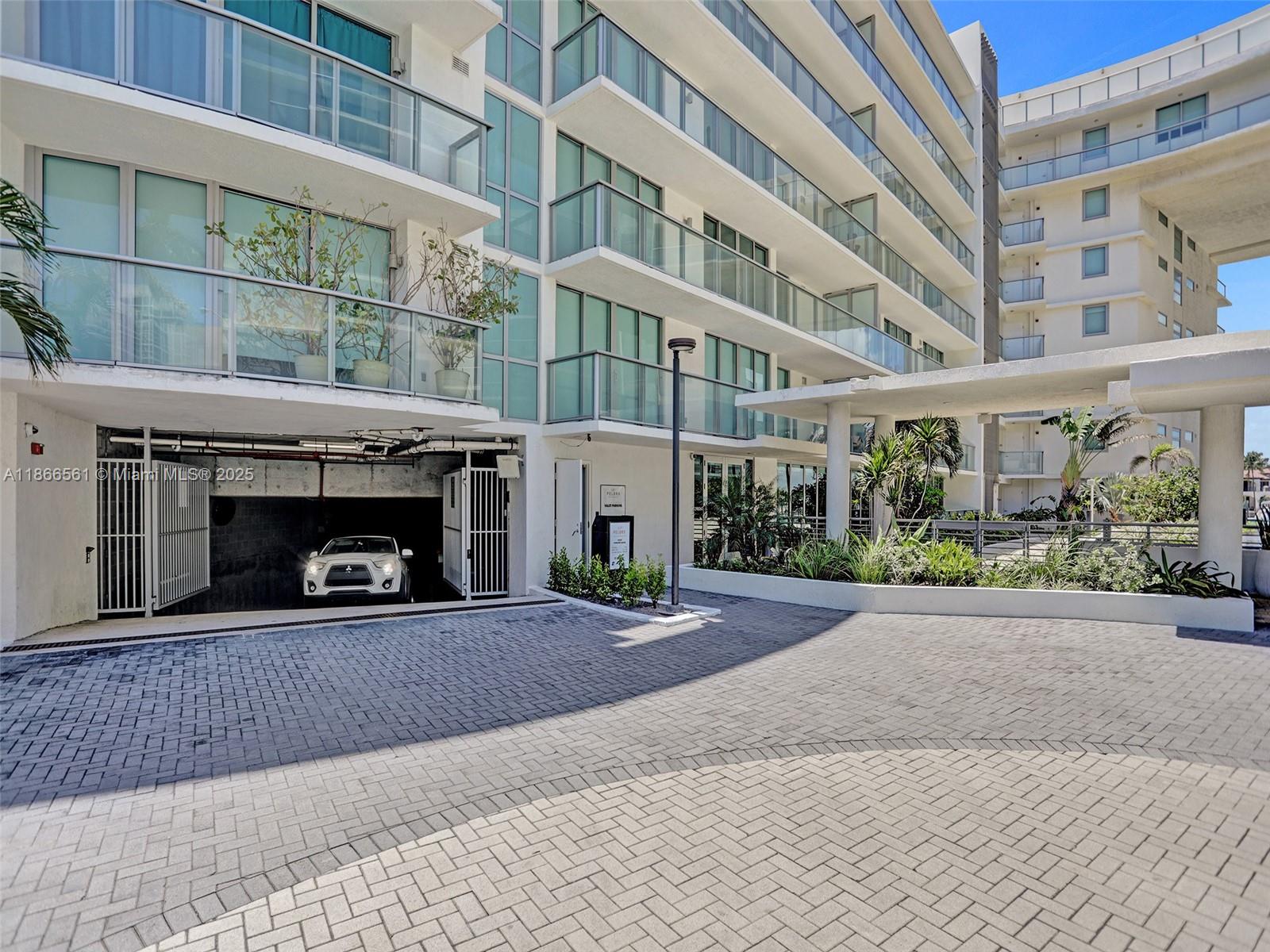 PELORO - Residential