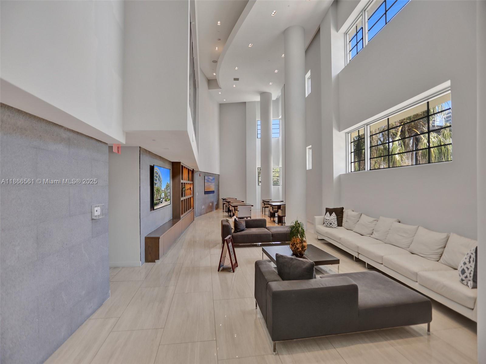 PELORO - Residential