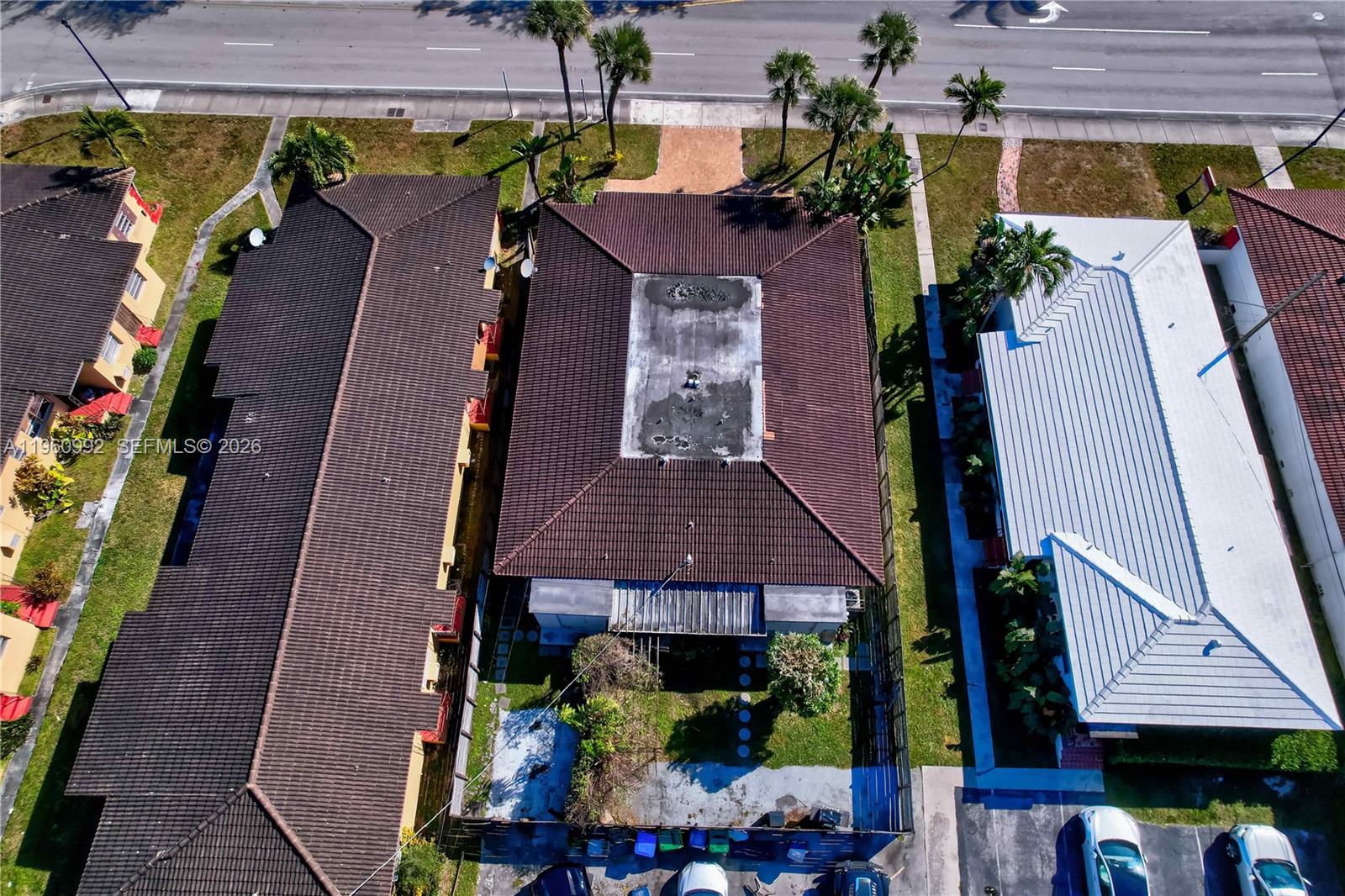 EL JARDIN - Residential