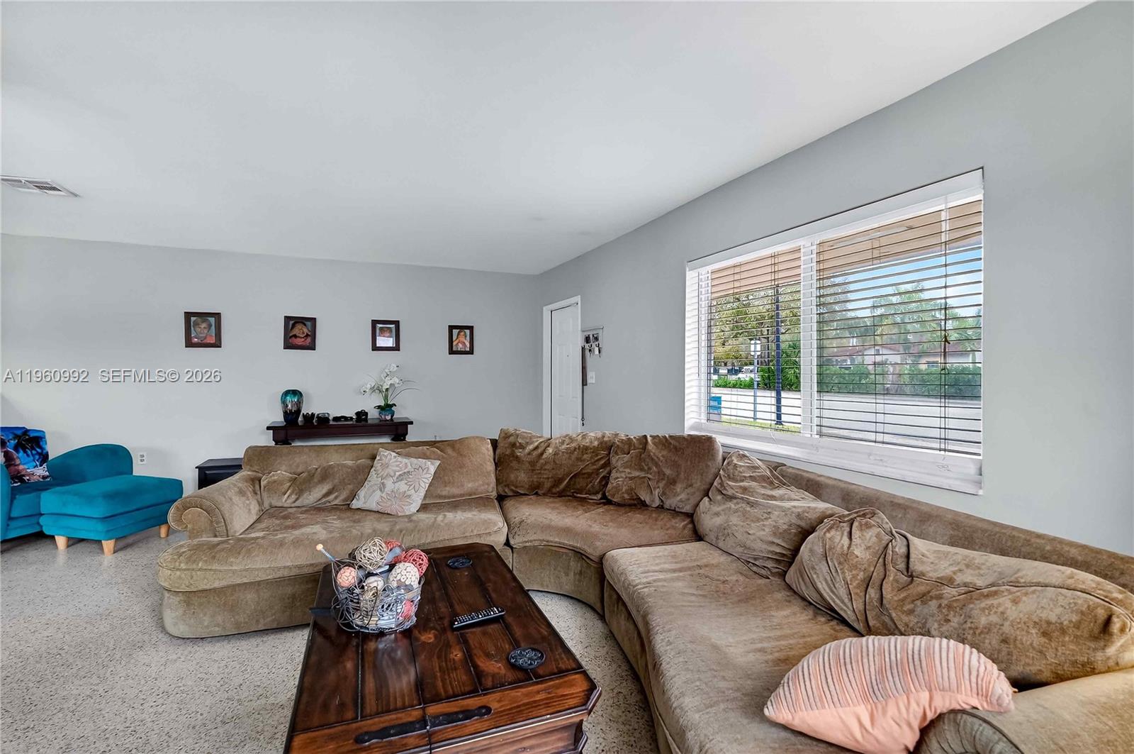 EL JARDIN - Residential