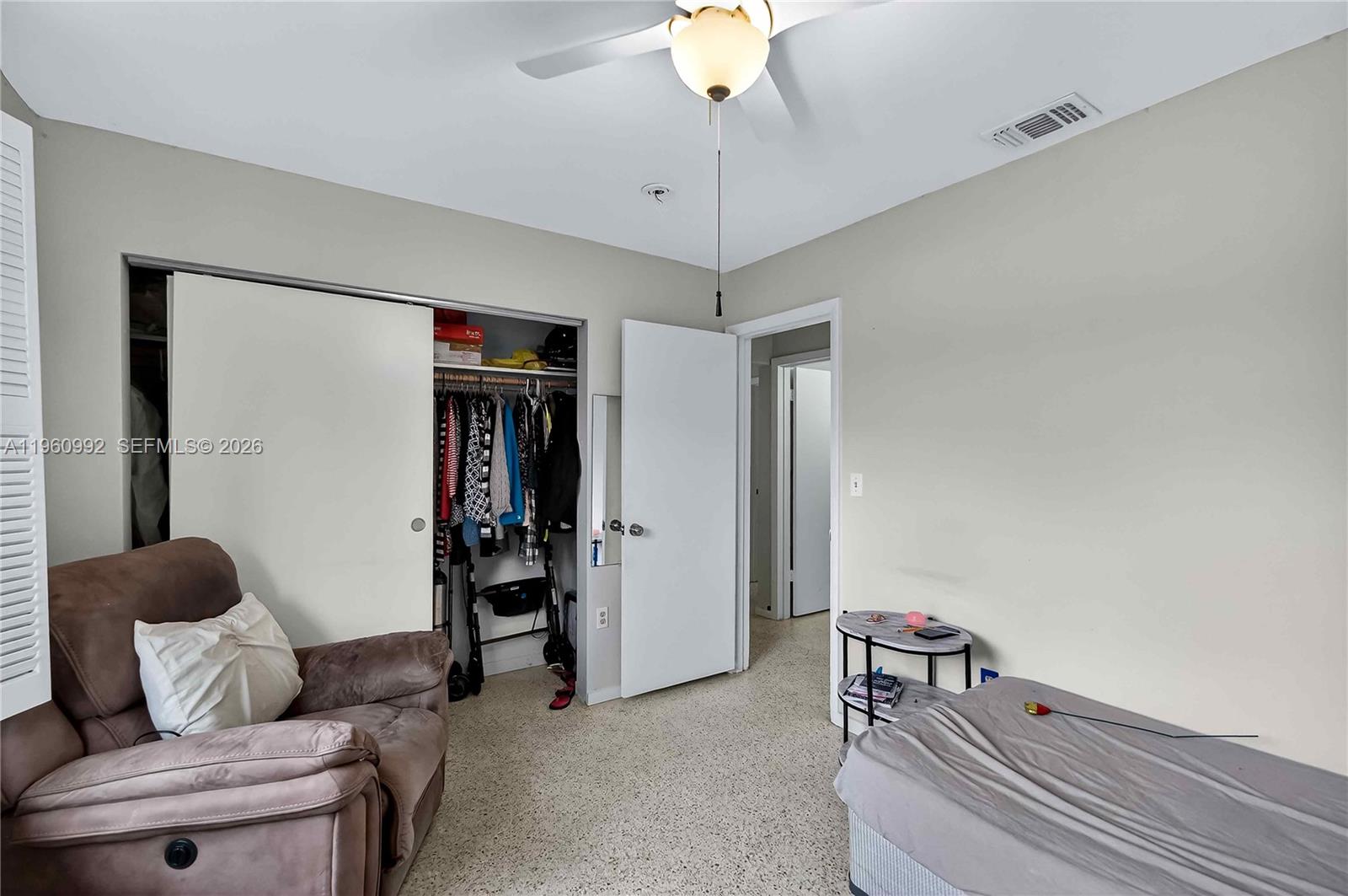 EL JARDIN - Residential