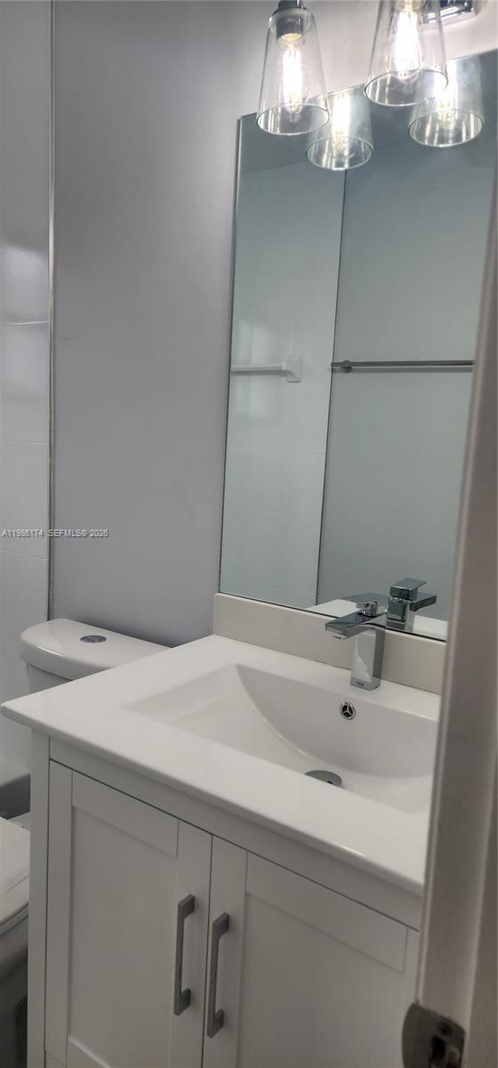 ROBLES GARDENS 5TH ADDN - Residential Lease