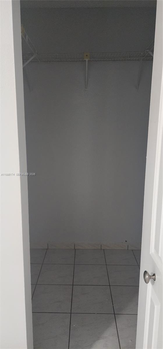 ROBLES GARDENS 5TH ADDN - Residential Lease