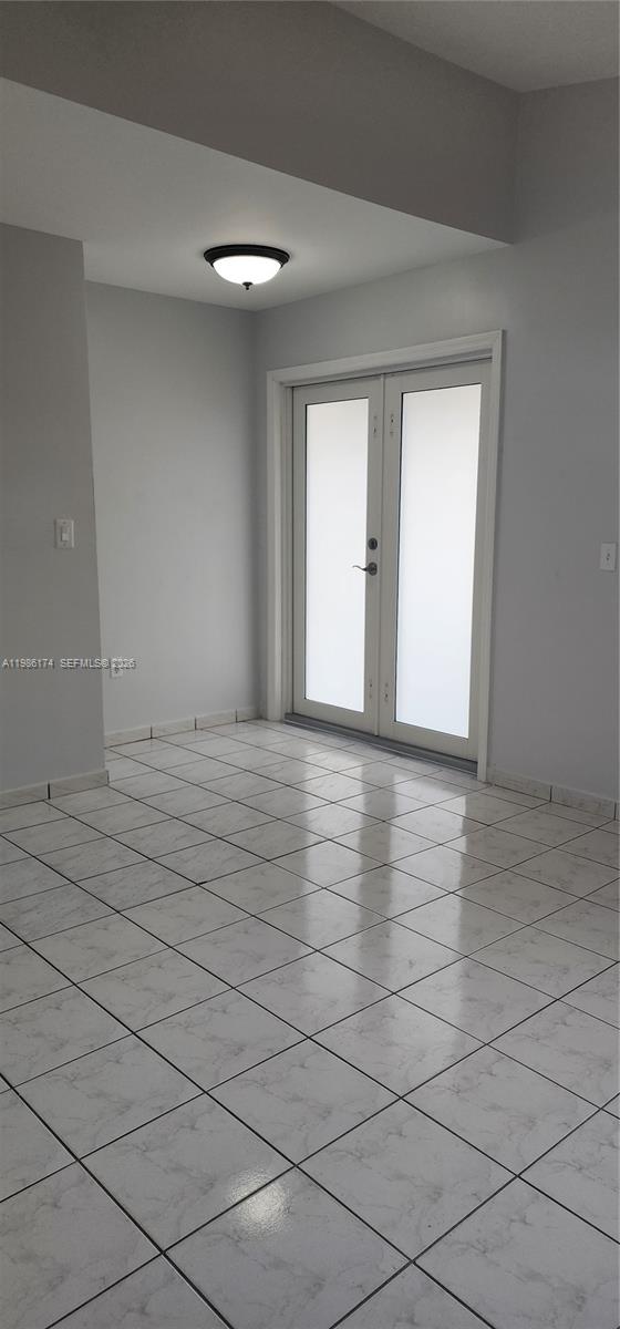 ROBLES GARDENS 5TH ADDN - Residential Lease