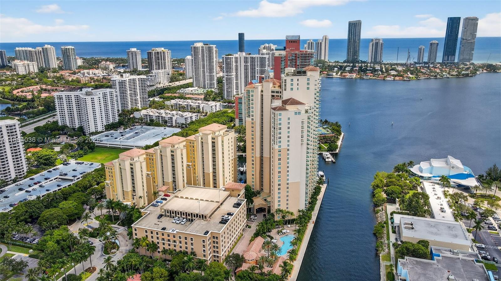 AVENTURA MARINA CONDO NUM - Residential