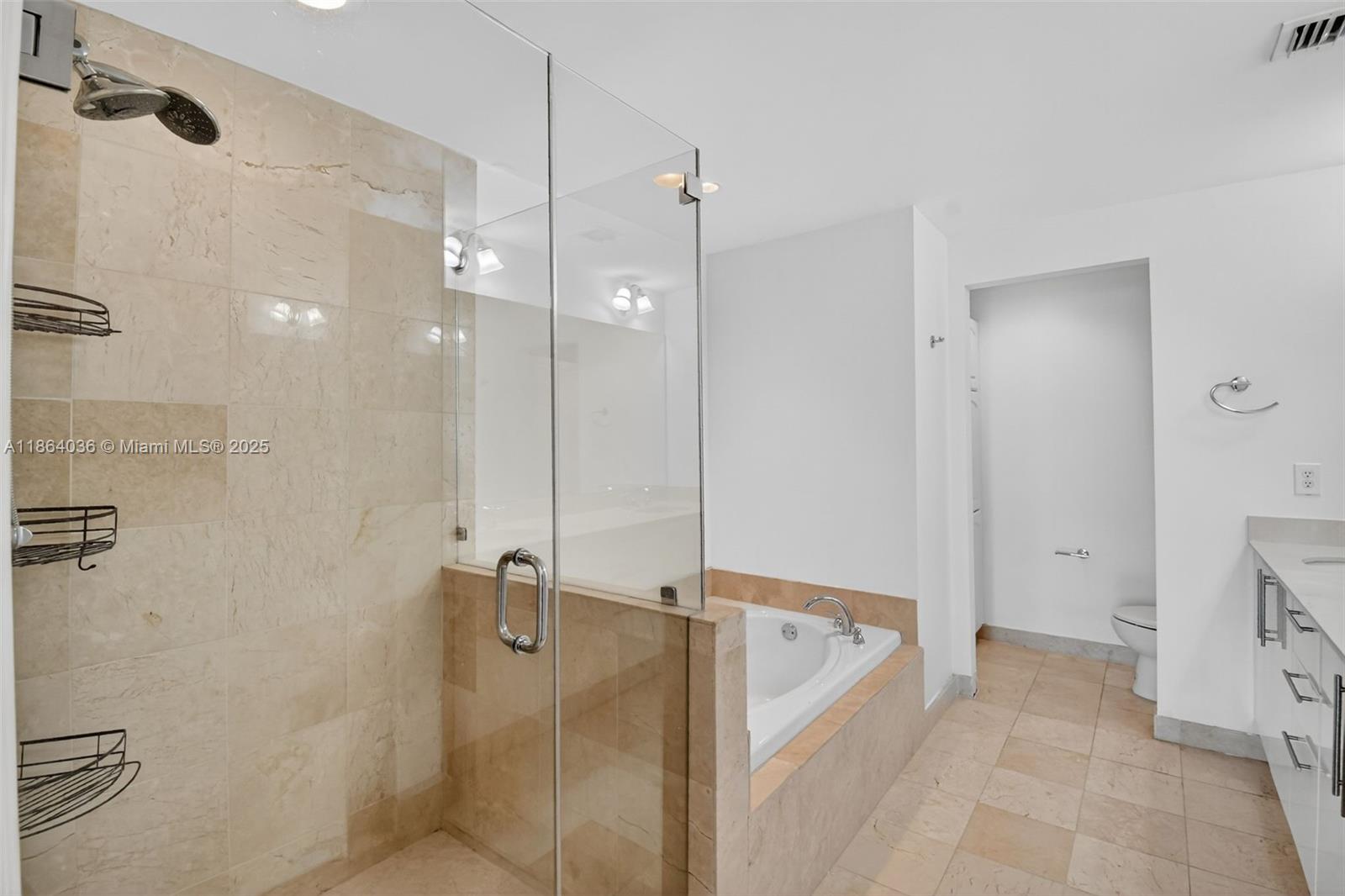 AVENTURA MARINA CONDO NUM - Residential