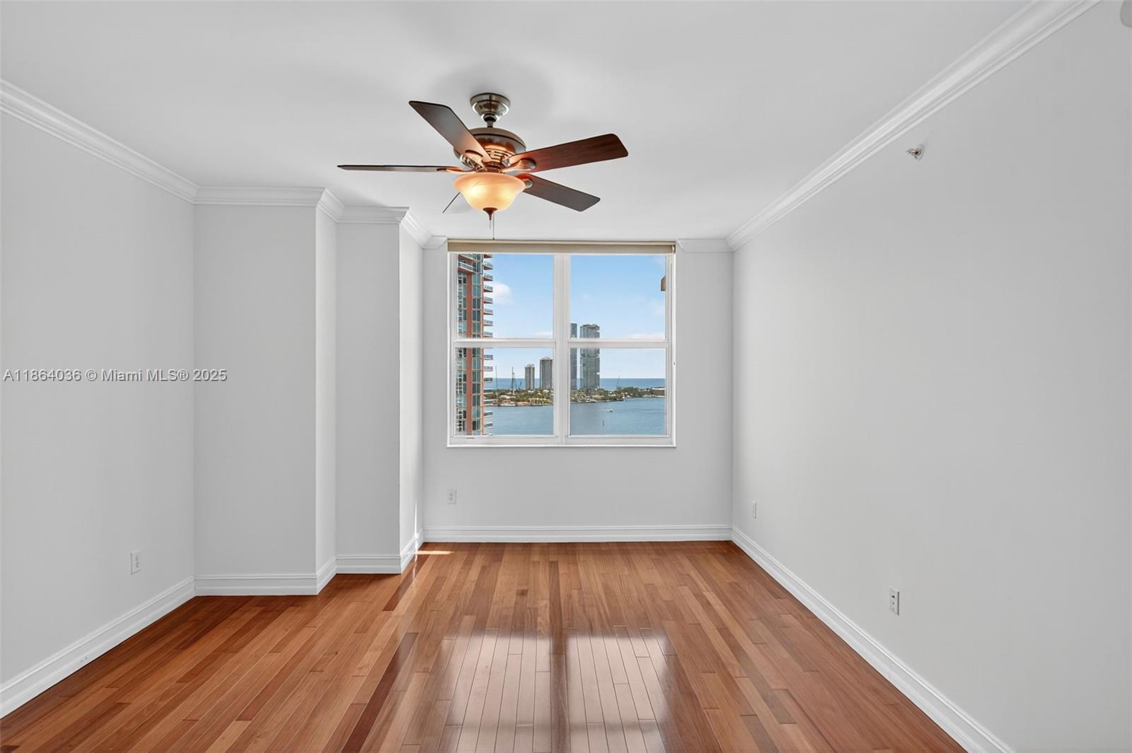 AVENTURA MARINA CONDO NUM - Residential