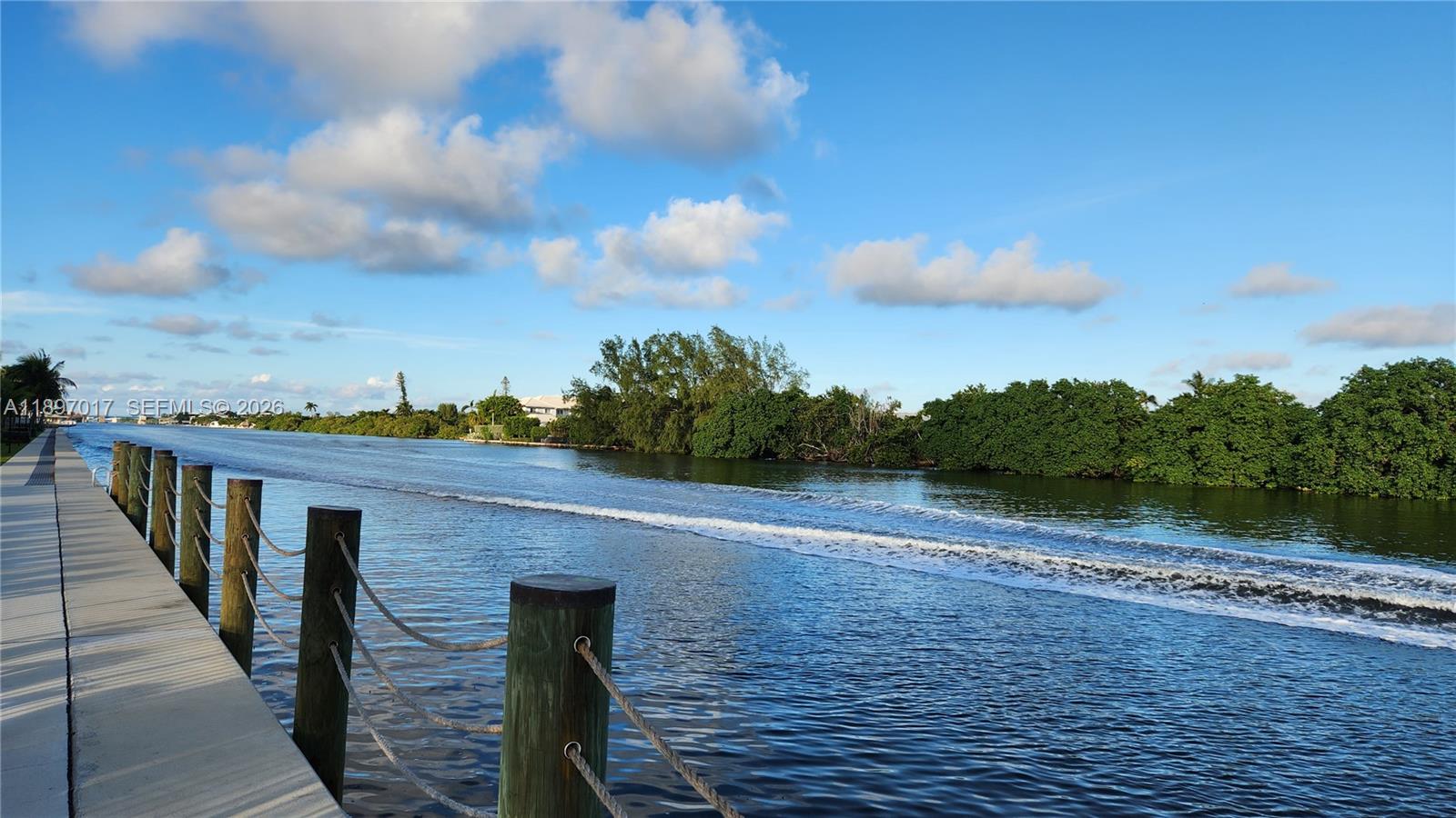 COLONIAL CLUB CONDO SEC 1 - Residential