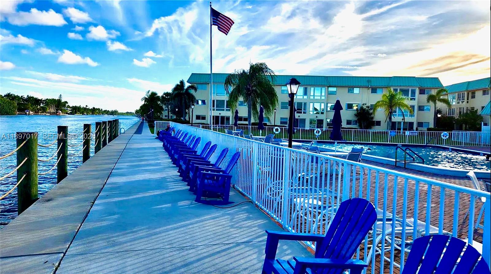 COLONIAL CLUB CONDO SEC 1 - Residential