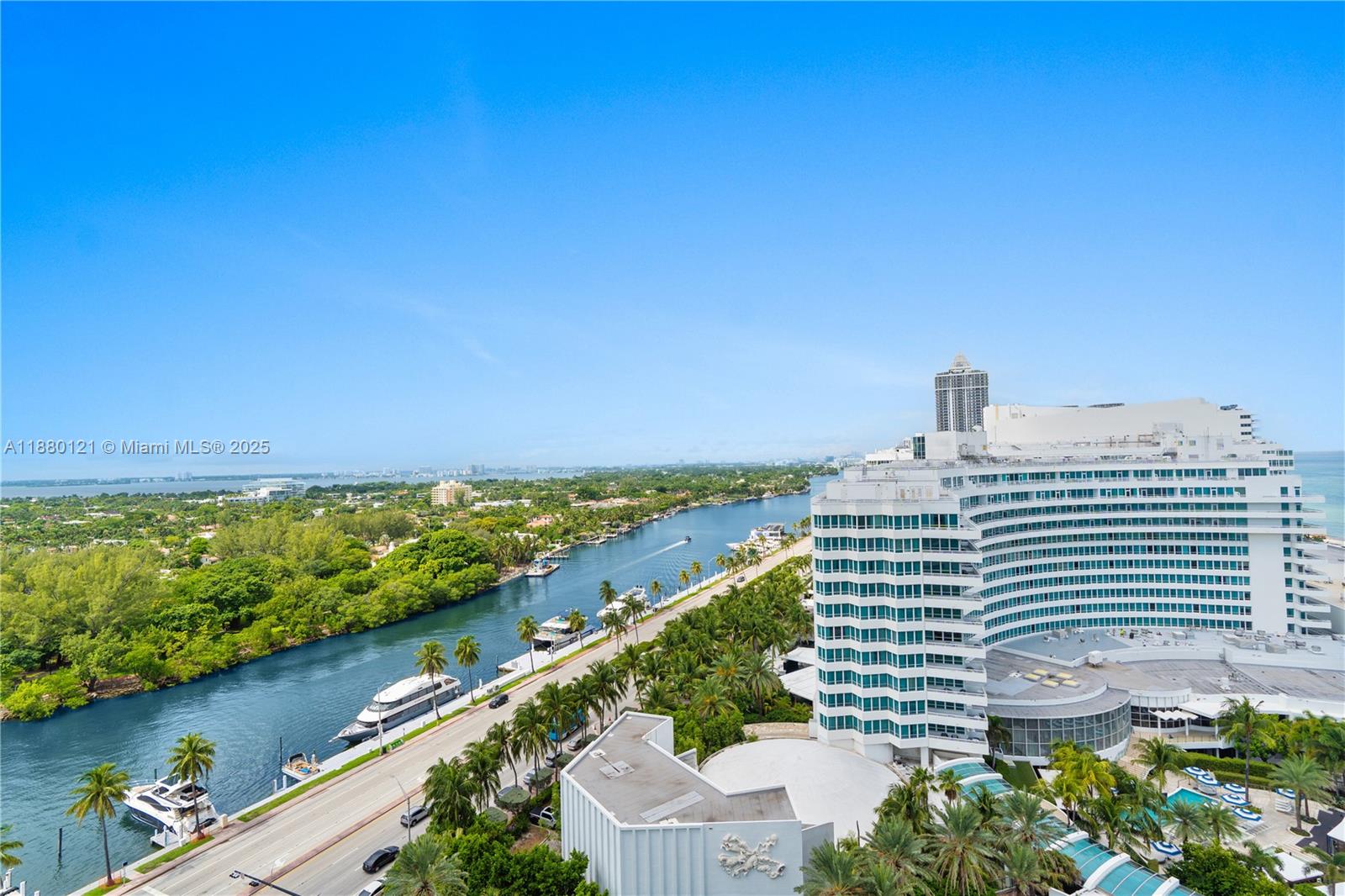 FONTAINEBLEAU II CONDO - Residential