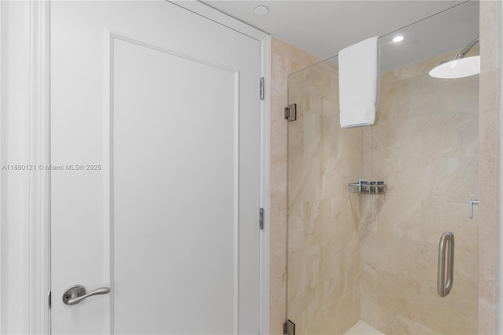 FONTAINEBLEAU II CONDO - Residential