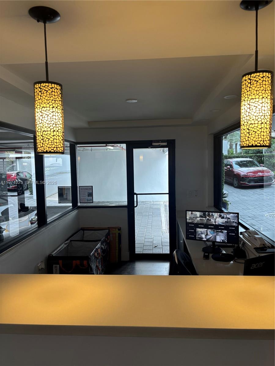 THE SURF CONDO - Residential Lease