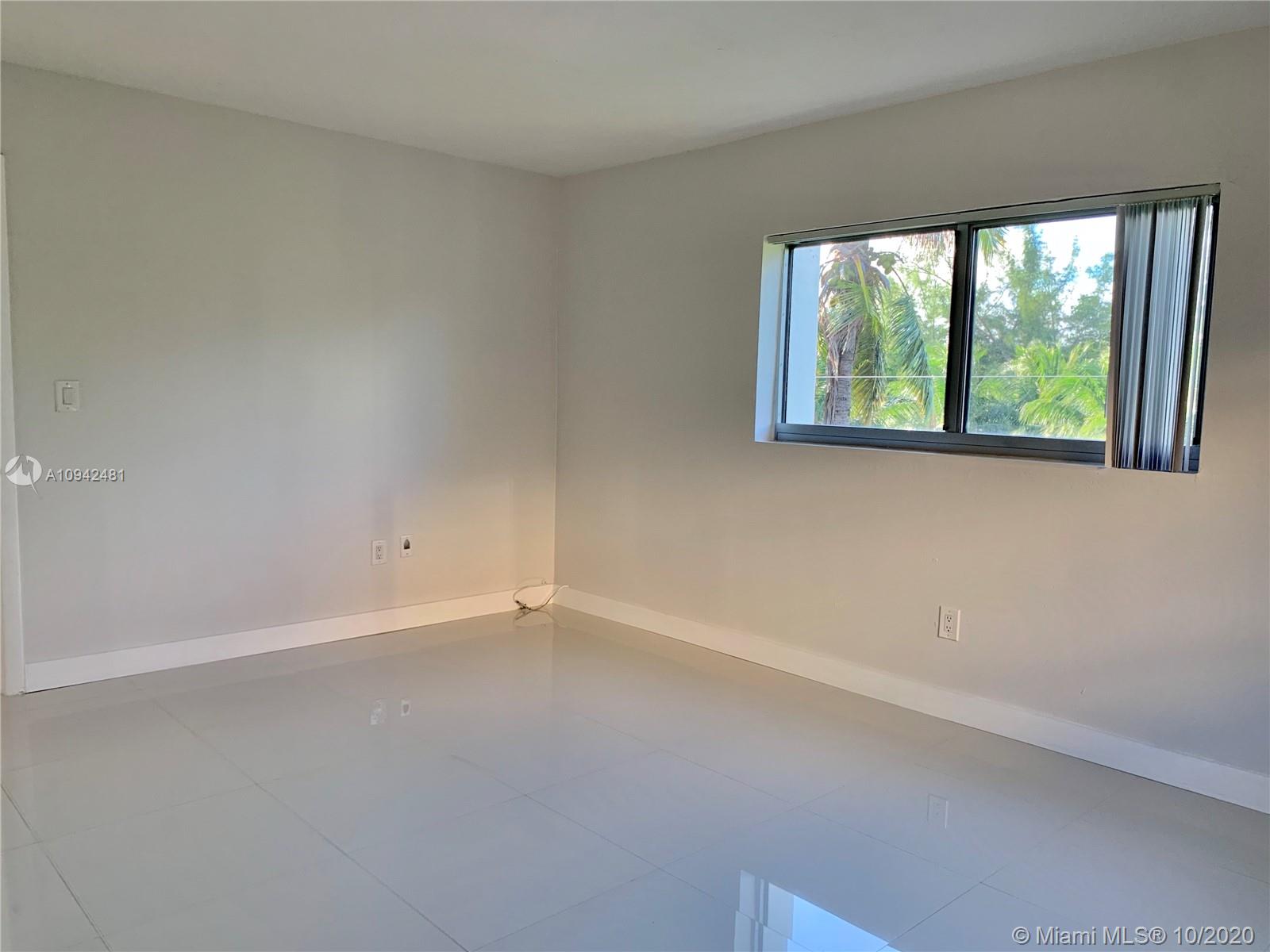 KEYSTONE BAY CONDO - Residential Lease