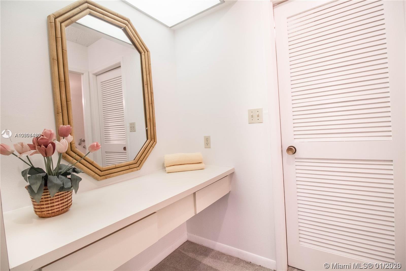 OLYMPUS CONDO - Residential